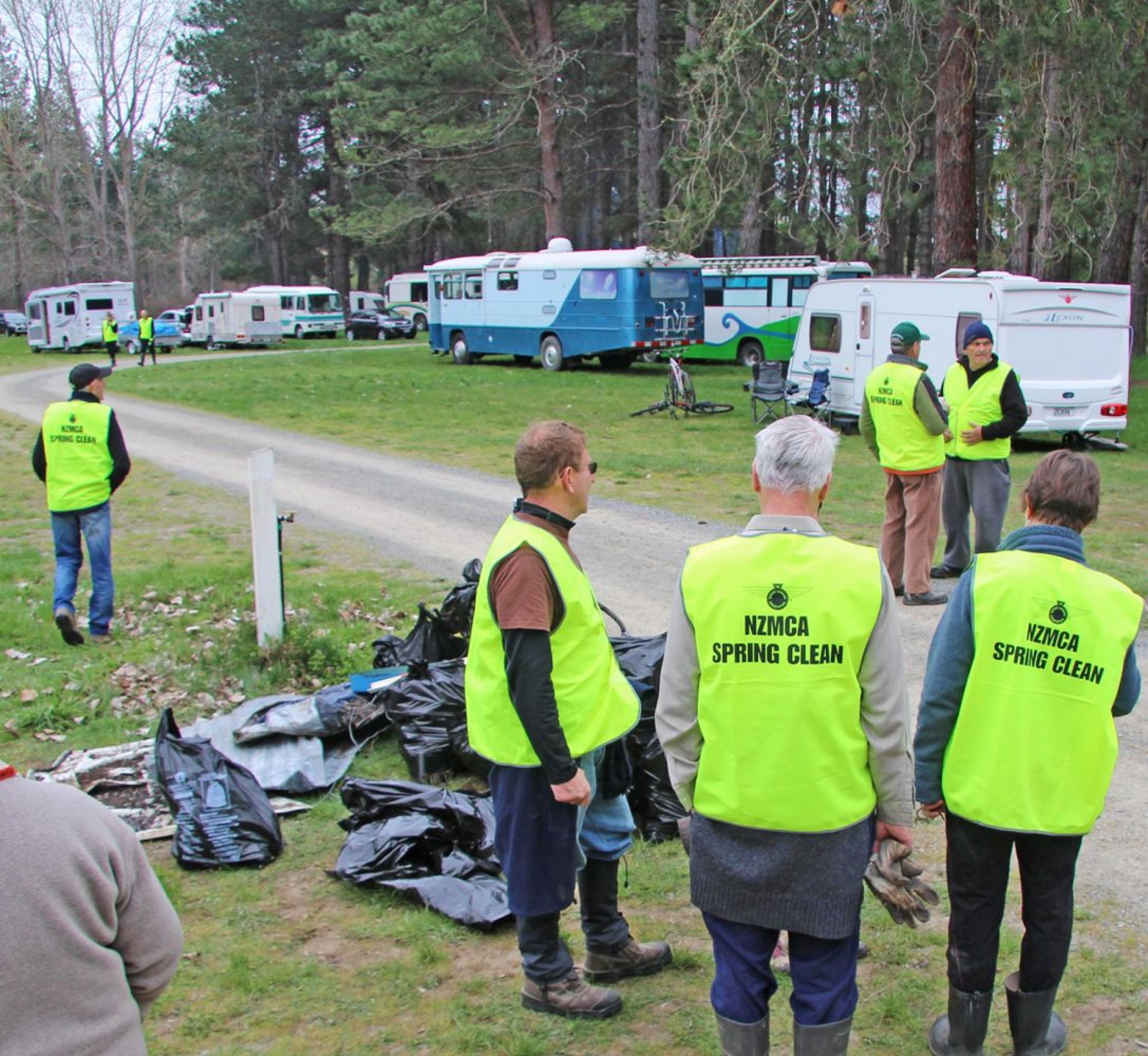 The North Canterbury NZMCA Area doing the annual Spring Clean