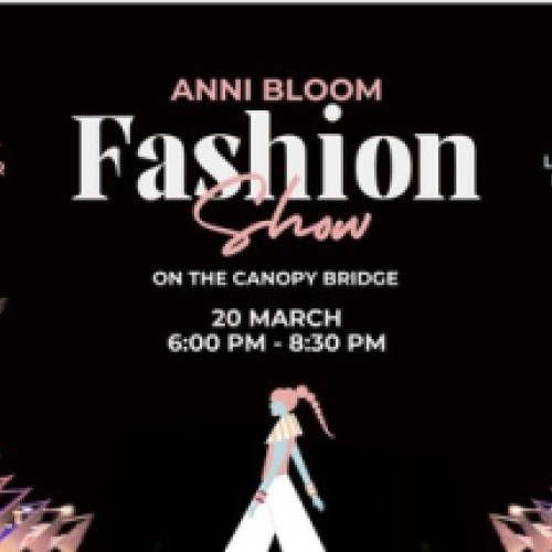 Anni Bloom Fashion Show!